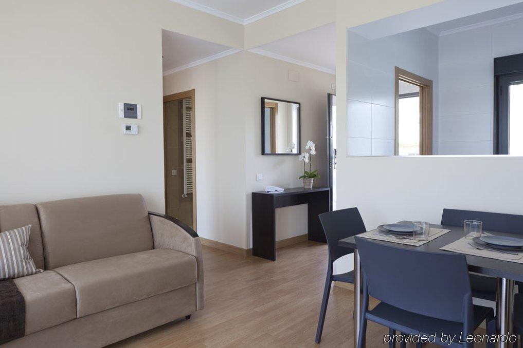 Aparthotel Jardines De Aristi Vitoria-Gasteiz Pokój zdjęcie