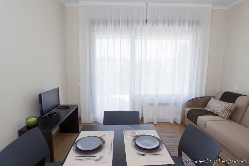 Aparthotel Jardines De Aristi Vitoria-Gasteiz Pokój zdjęcie