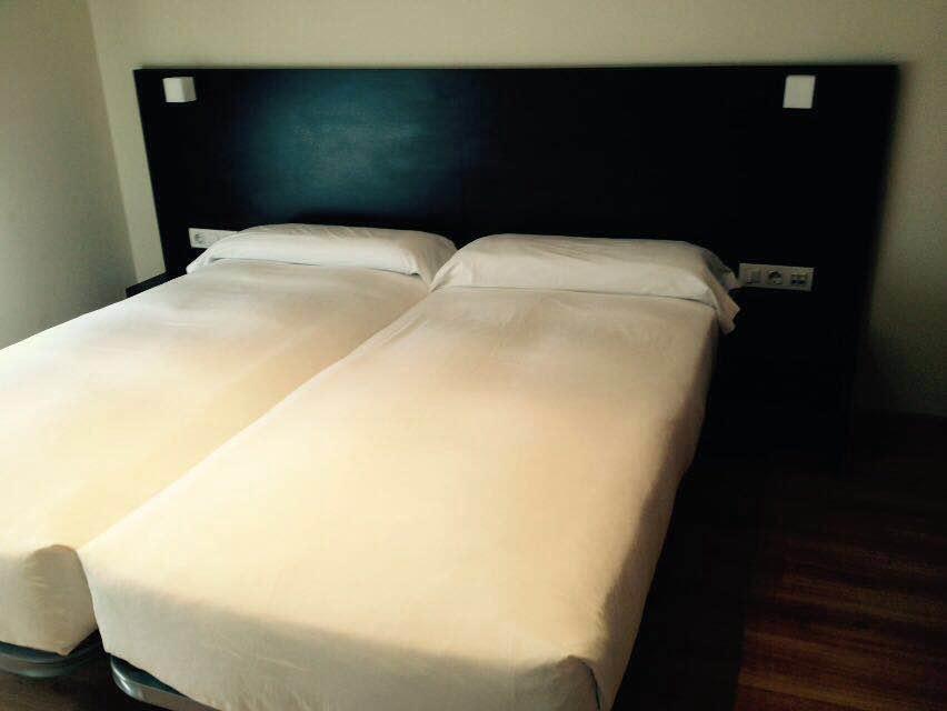 Aparthotel Jardines De Aristi Vitoria-Gasteiz Zewnętrze zdjęcie
